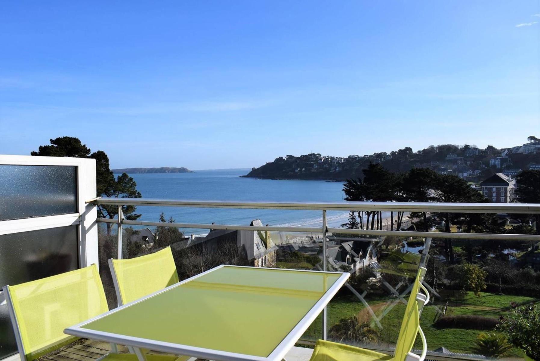 Appartement 2-4 Pers Vue Mer Exceptionnelle Avec Terrasse A Perros-Guirec - Ref 908 Luaran gambar